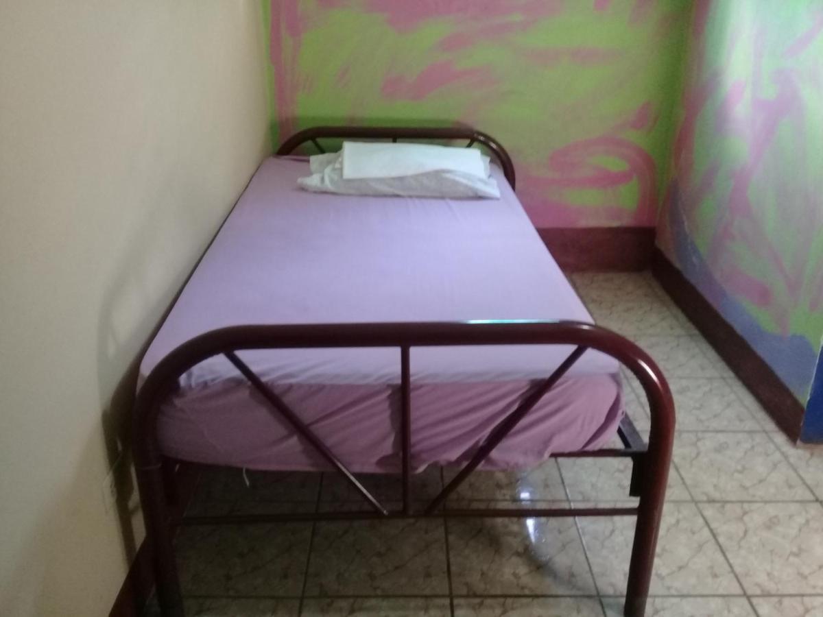 Hostal Maria Rivas Ngoại thất bức ảnh