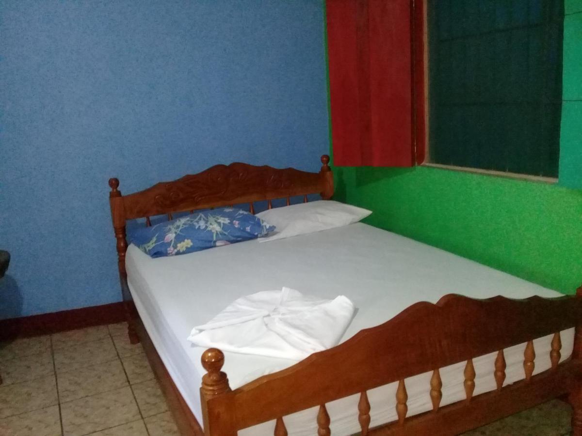 Hostal Maria Rivas Ngoại thất bức ảnh