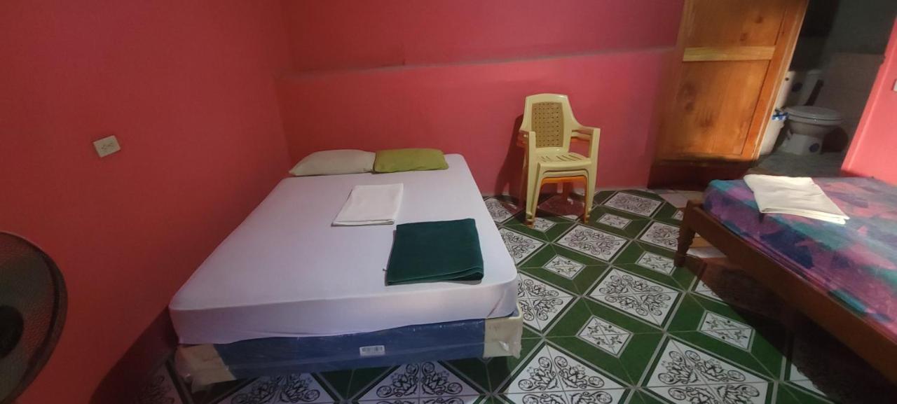 Hostal Maria Rivas Ngoại thất bức ảnh