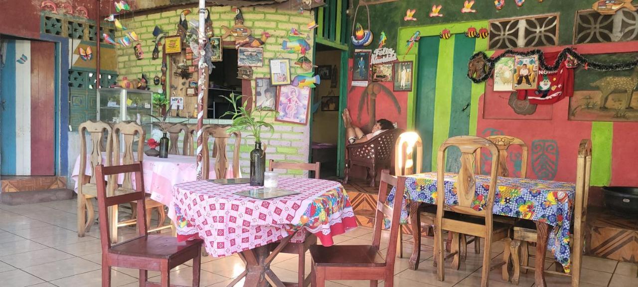 Hostal Maria Rivas Ngoại thất bức ảnh